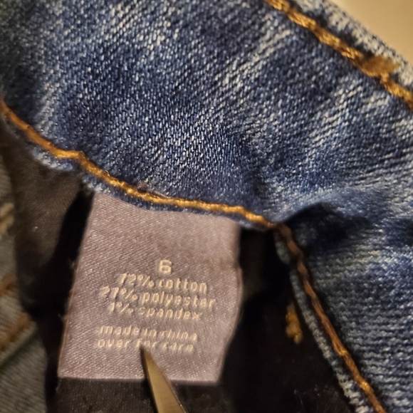 Denim pencil skirt size 6 - Picture 3 of 4